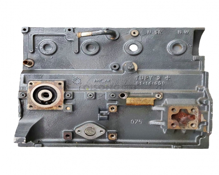 Komatsu SAA4D95E-5 Engine Cylinder block 6271-21-1111 Electric injection engine cylinder block assy 6271-21-1100 D31EX-22 WA150-6 D37EX-22