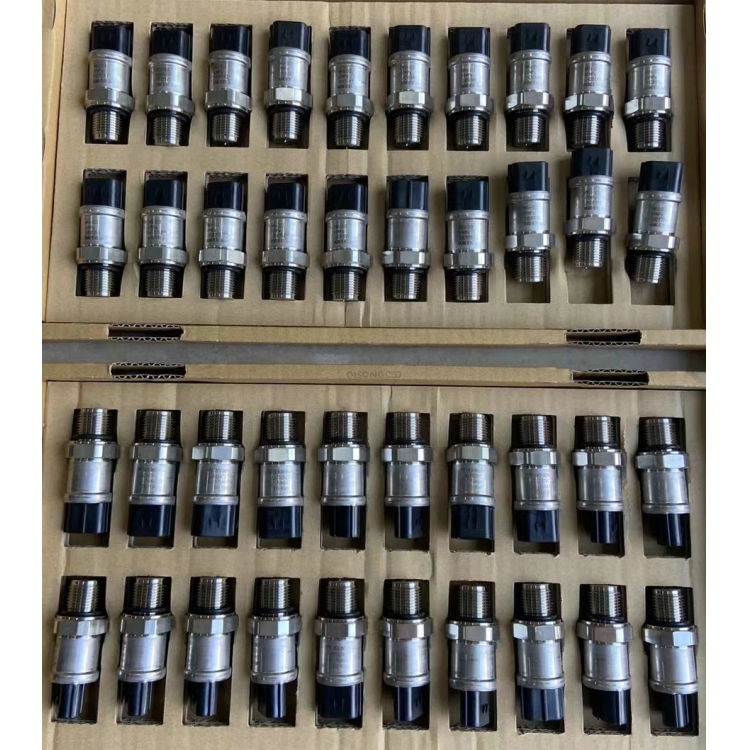 Excavator High Pressure Sensor 4436271 ZX200 ZX210 ZX230 ZX160 EX1200-5 Pressure Sensor Switch 4436535 4436536 For Hitachi